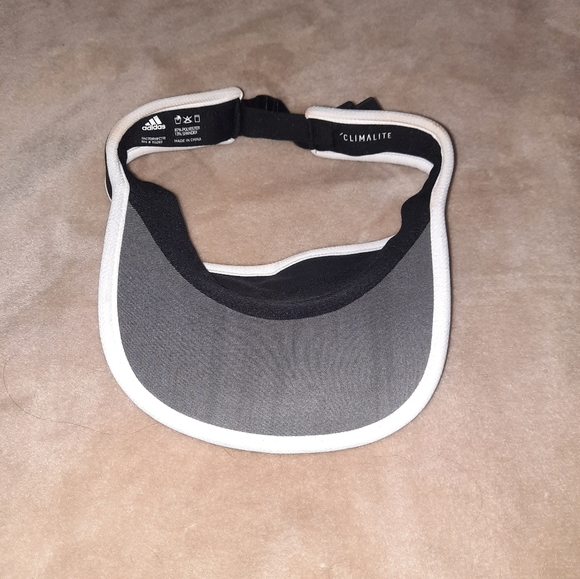 Adidas climalite visor - Picture 2 of 4
